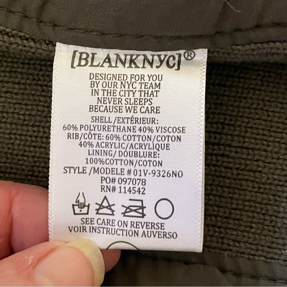 ✅HOST Pick✅ Blank NYC Open Style Jacket, Medium - Picture 8 of 8